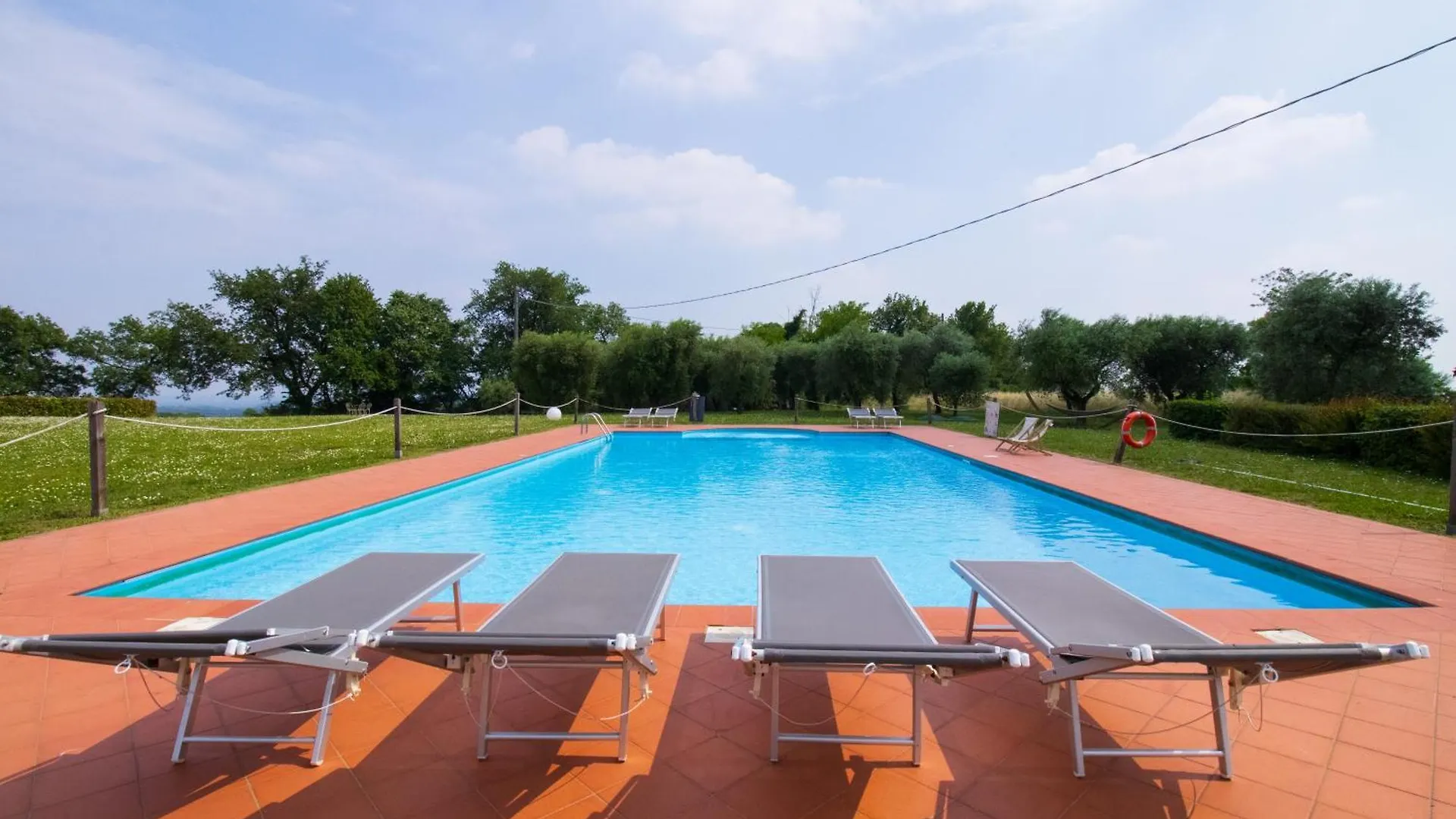 شقة Breathtaking Lake View, Pool - Fonte Alle Fate Barcuzzi